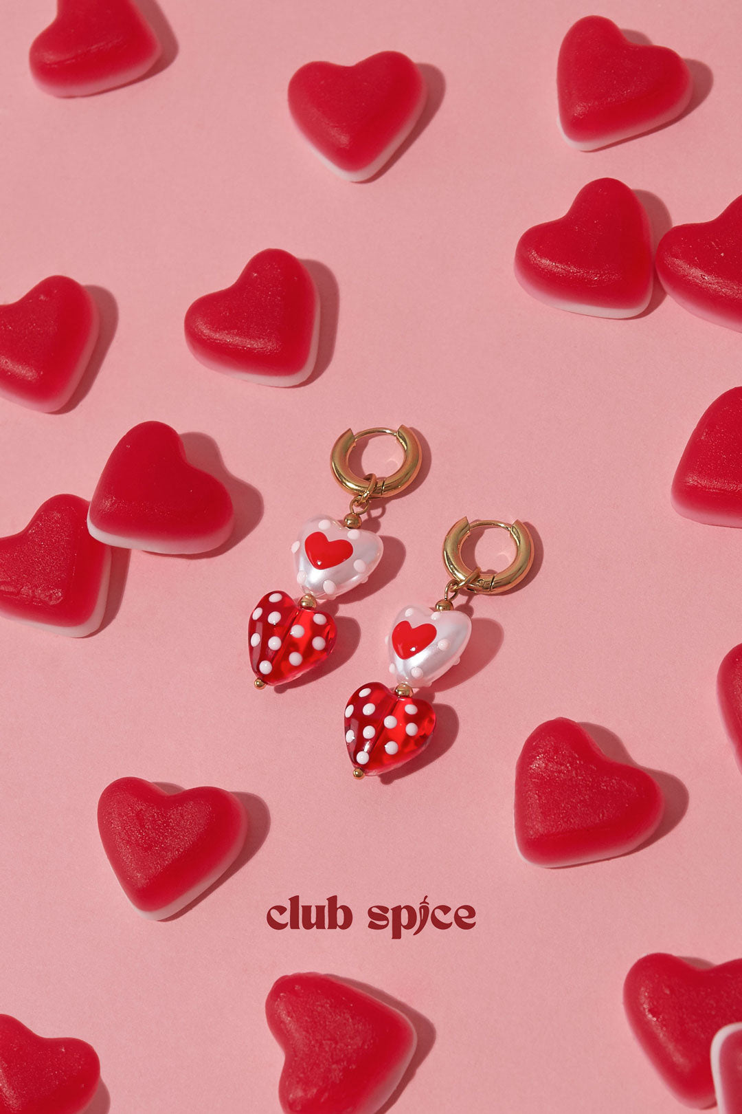 Orecchini pendenti a forma di cuore