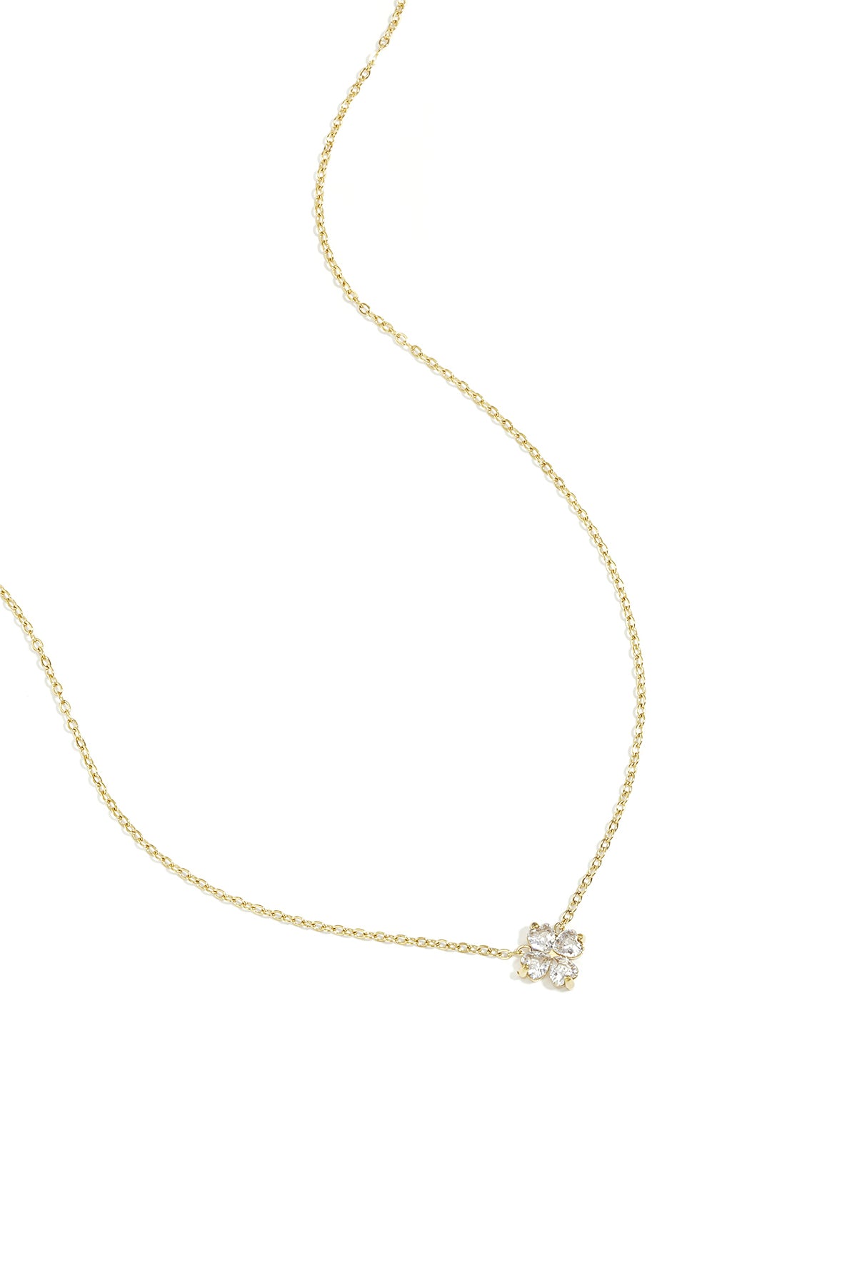 Collana con decorazione a trifoglio