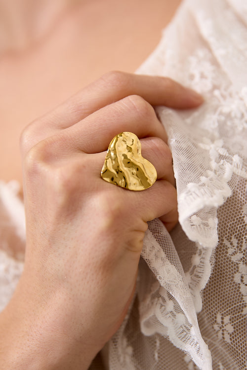 Anello statement cuore strutturato